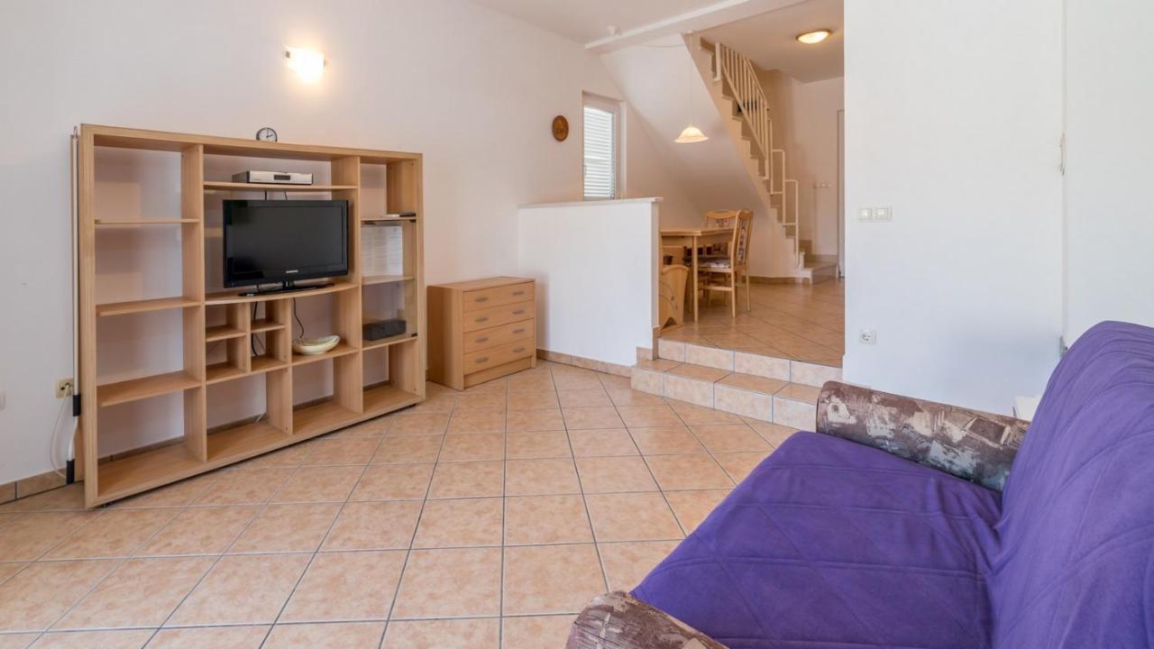 Damir & Gordana Apartment Baska  Exterior photo